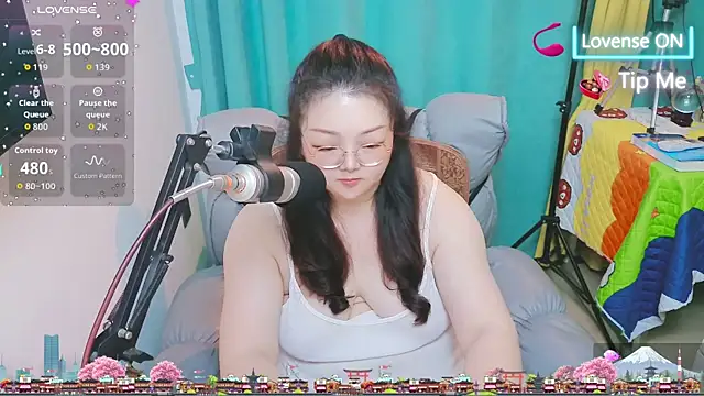 AngelwithEcup webcam