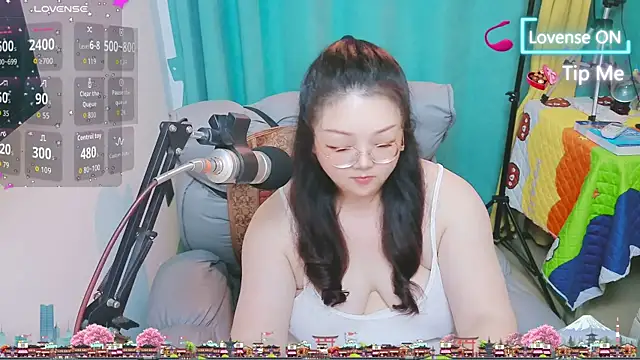 AngelwithEcup webcam