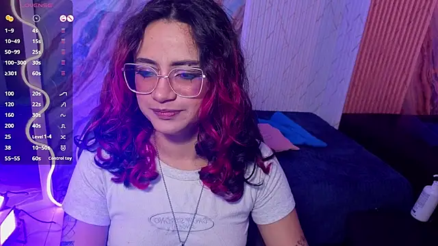 kristen_tay webcam