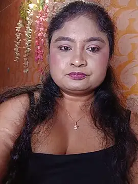 hornyriyanka webcam