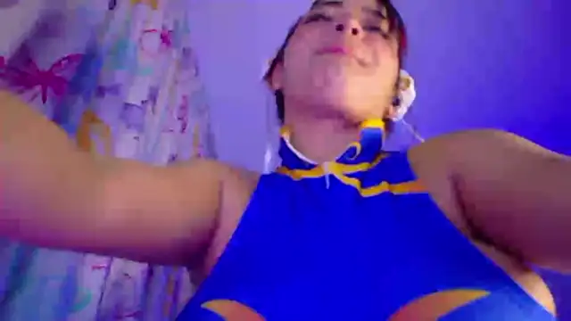 NicolleTaylor webcam