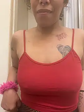 Desirae_Luciano webcam