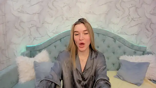 RoxyReignn webcam