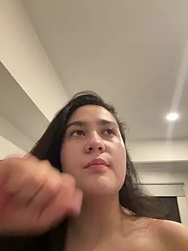 Nina_lovi webcam