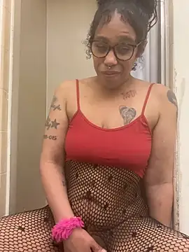 Desirae_Luciano webcam
