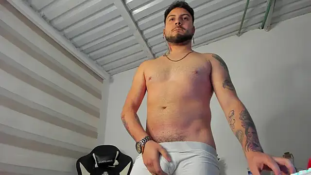 AaronHardi