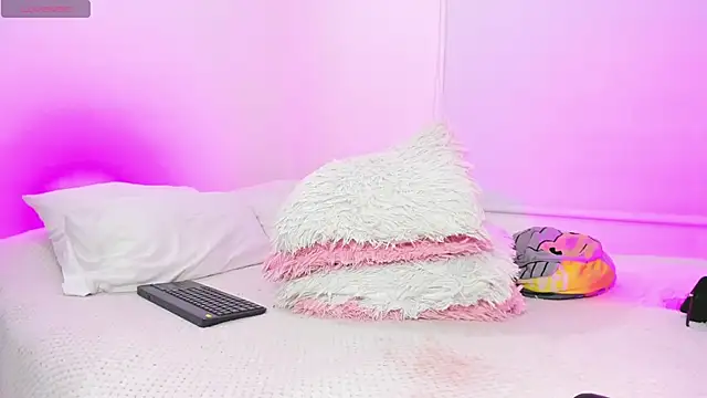karly_rioss webcam