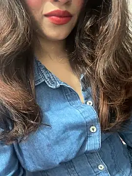 riya_sharma11 webcam