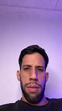 Karim_mansur webcam