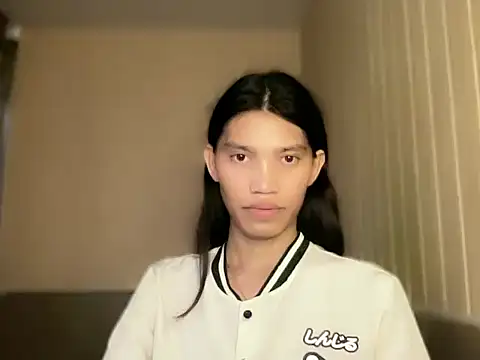 Yourgoddess_jayve webcam