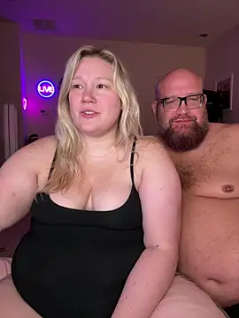 PiggyRose webcam