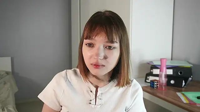 Leyla_crsh webcam