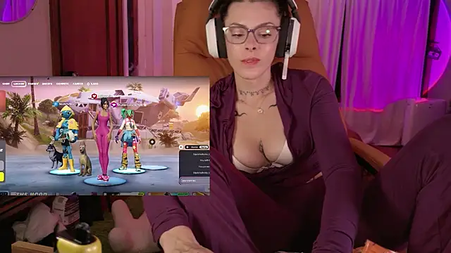 GennaJames webcam