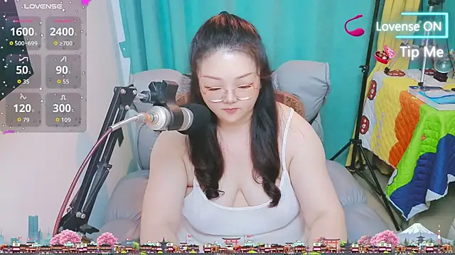 AngelwithEcup webcam