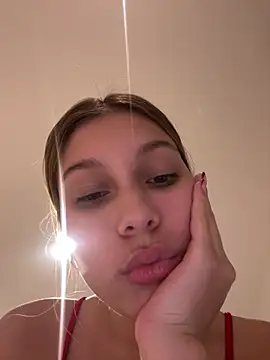 Nikii__ webcam