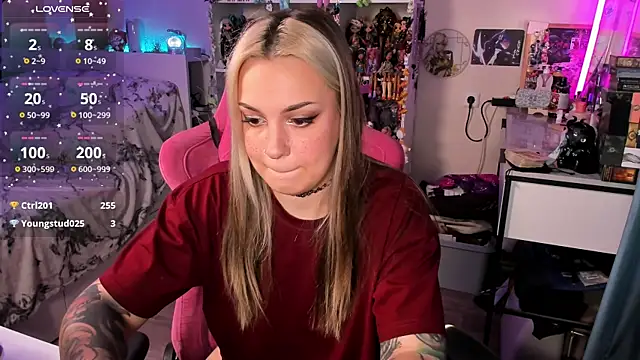 ChloeKohaku webcam