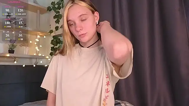 NaokoStifel webcam