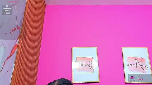 yourcuteneighbourr webcam