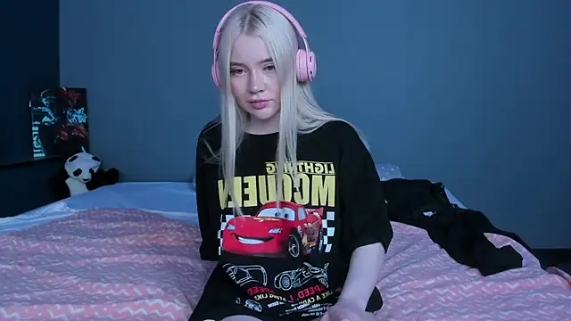 Lillie_Berry webcam