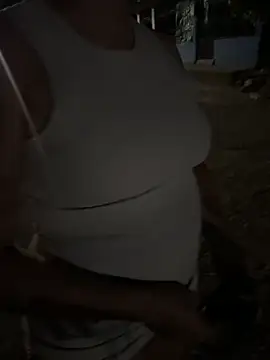 Exotic_street webcam