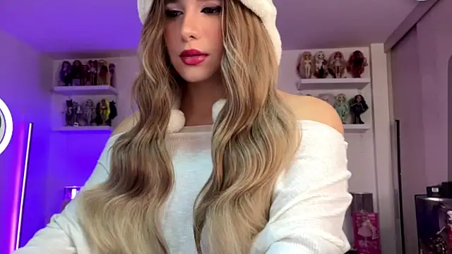 Model: goldenangel_4u