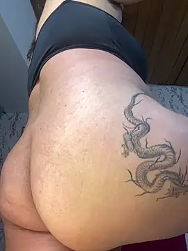 Larissa_Antonella webcam