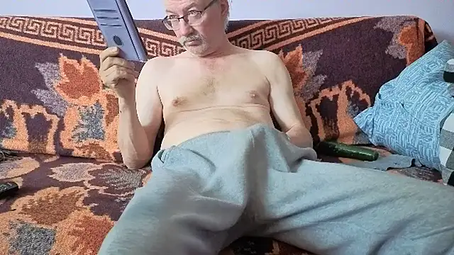 cumloverboyxx69 webcam