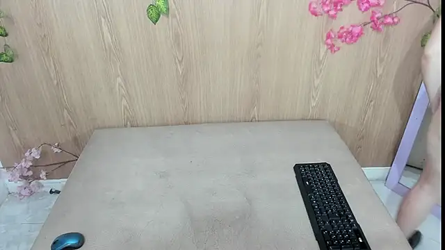 jenelotizz06 webcam