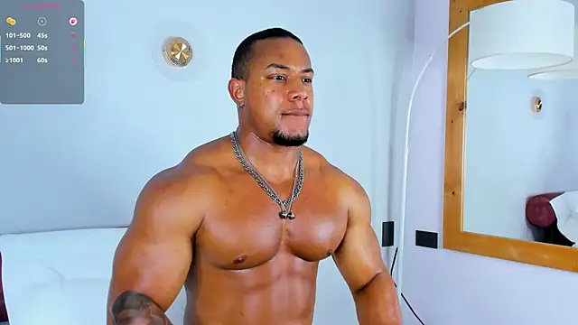 Travis_lenox_ webcam