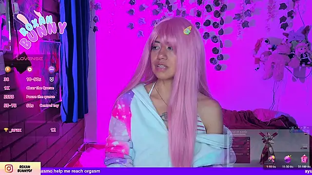 Roxanbunny1 webcam