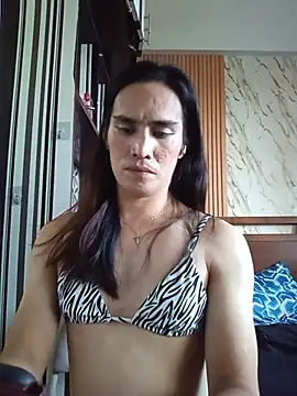 HornyKerujieTrans webcam