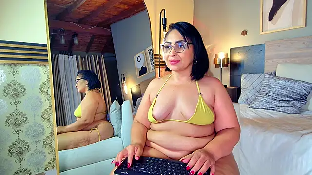 Madissononee webcam