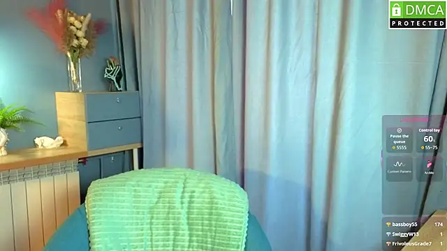 lu_muon - Lu_muon's free webcam - UK Sex Cams