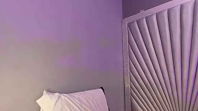 HatsaJones webcam