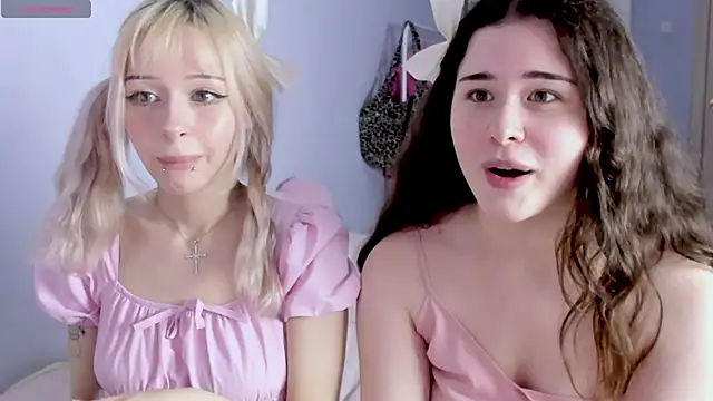 ChloeBlisss webcam