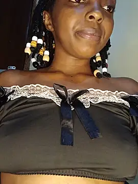 Petite_Ciri webcam