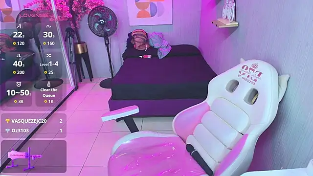 Maggy_t18 webcam