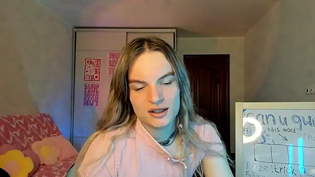 milliKira006 webcam