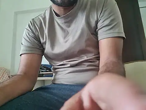 young-hairy-jon webcam