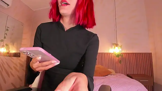 daphne_courtis webcam