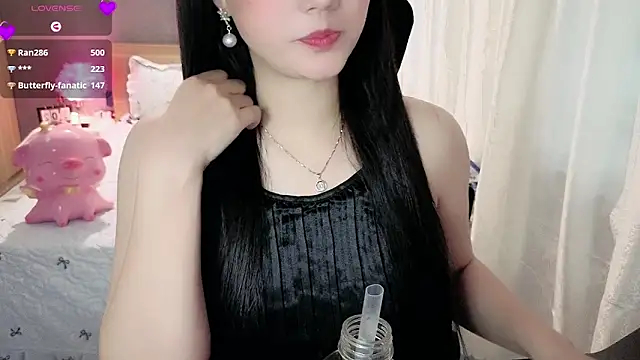 JENNIE-16 webcam
