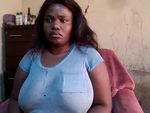 sexybigboobz webcam