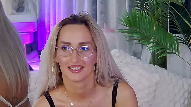 IsabelleEthan webcam
