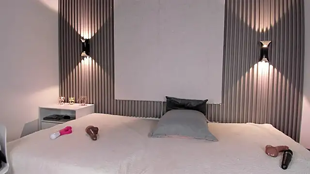 zafiiraa (F young) - tour  naked for my body