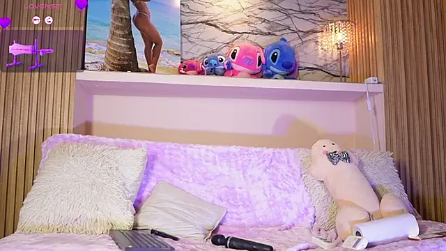 Adriana_crof webcam