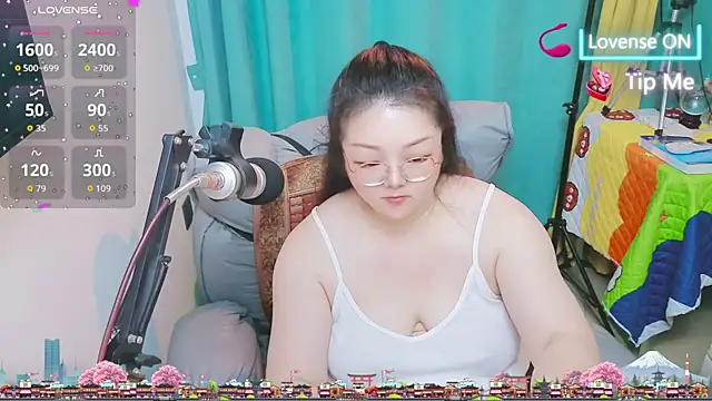AngelwithEcup webcam