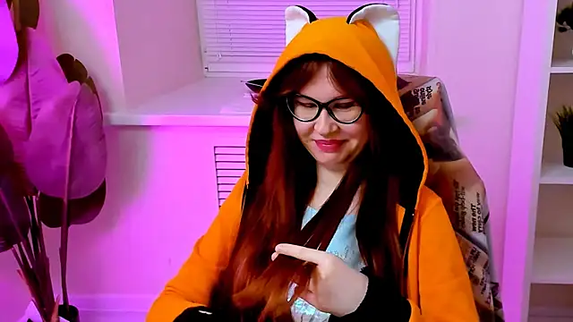 CarolGiggly webcam