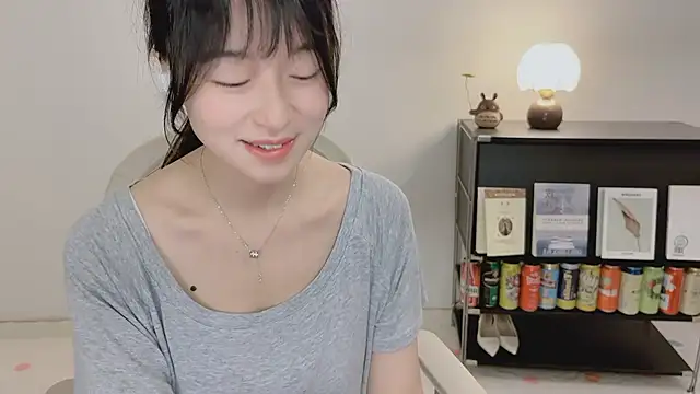 Onechestnut webcam
