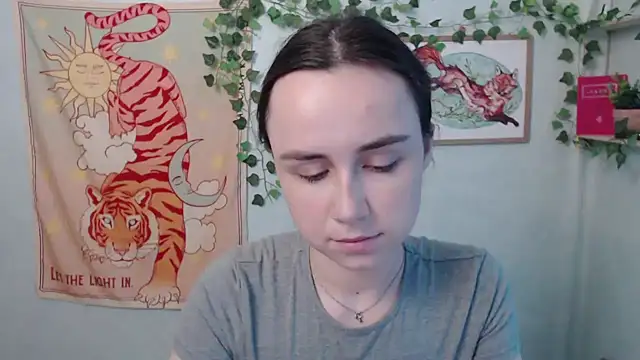 VeryVeryVeryShy_ webcam