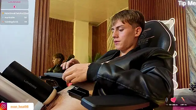 EVAN_TAY